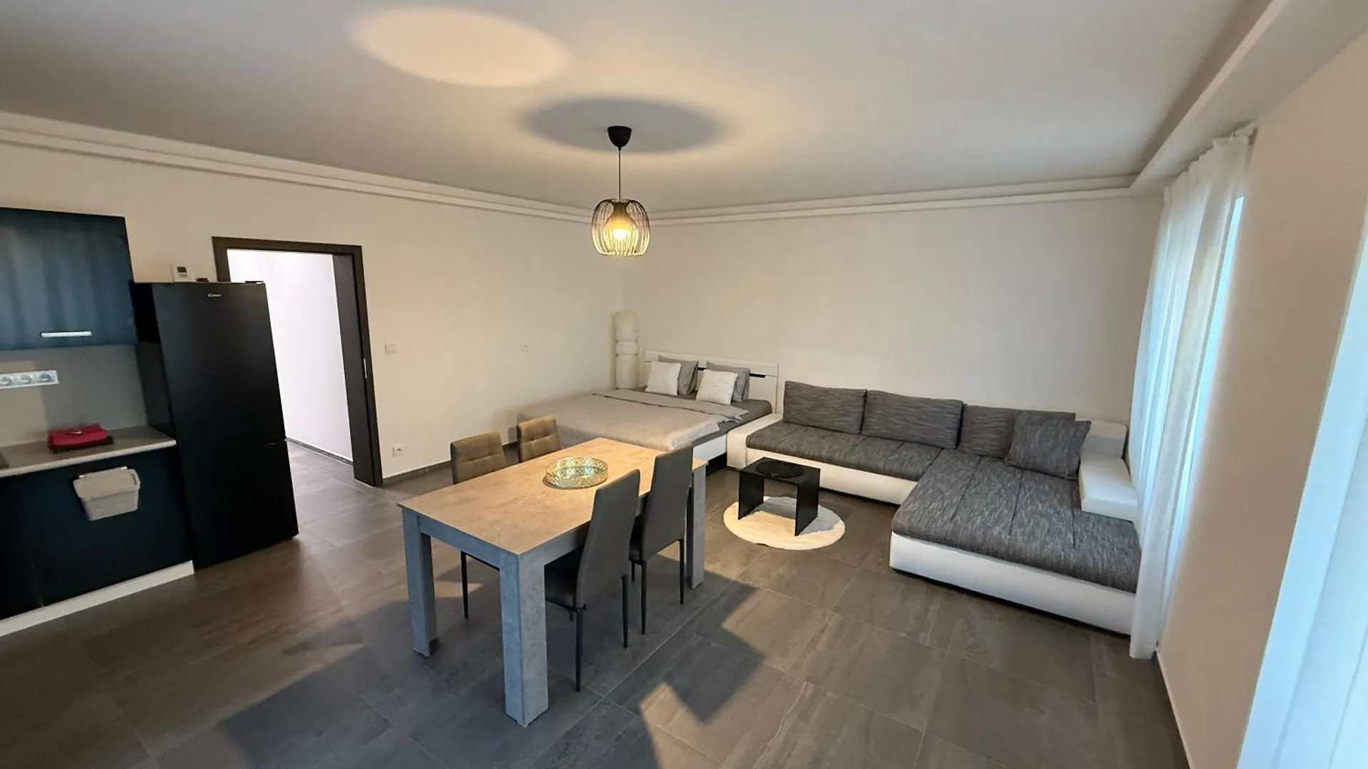 Byt Apartman 72M2 Private Garden Parking Free Prague