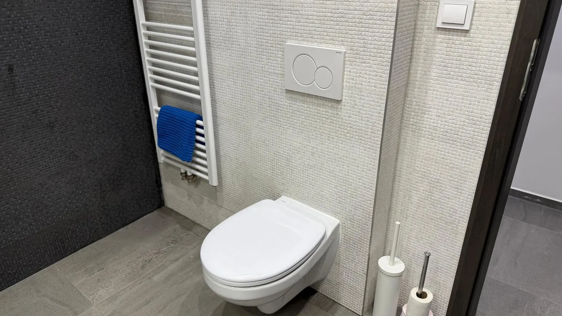 Byt Apartman 72M2 Private Garden Parking Free Prague