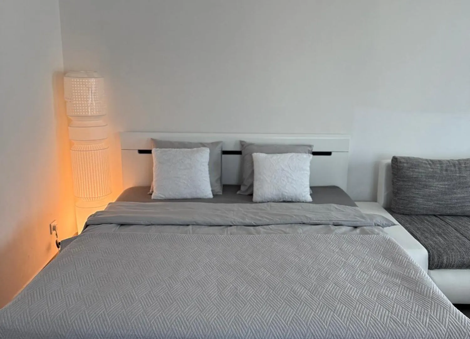 Byt Apartman 72M2 Private Garden Parking Free Prague Czech Republic
